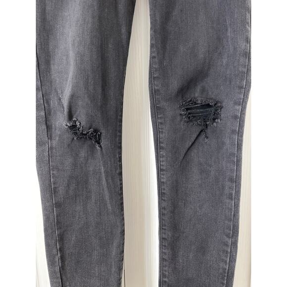 JUDY BLUE Black Distressed Knee Slim Fit Jeans - Picture 2 of 7